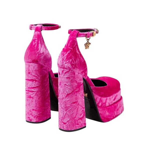 Versace Aevitas 37.5/ 7.5 Platform Pink Velvet Pump Crystal Medusa NIB $1,575 - Picture 4 of 16